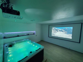 AOG PRESTIGE LeRêve SPA Jacuzzi SAUNA parking Free Colmar centre